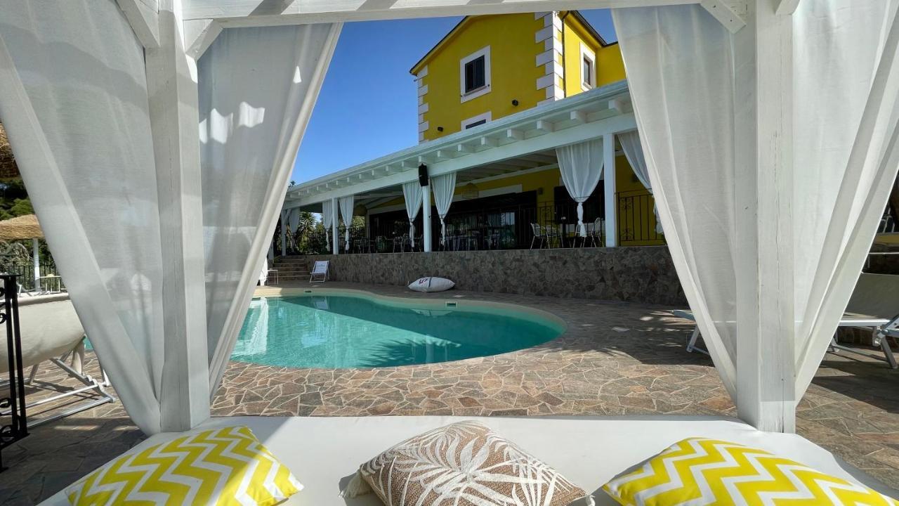 Bed and Breakfast Borgo Del Nespolo Peschici Zewnętrze zdjęcie